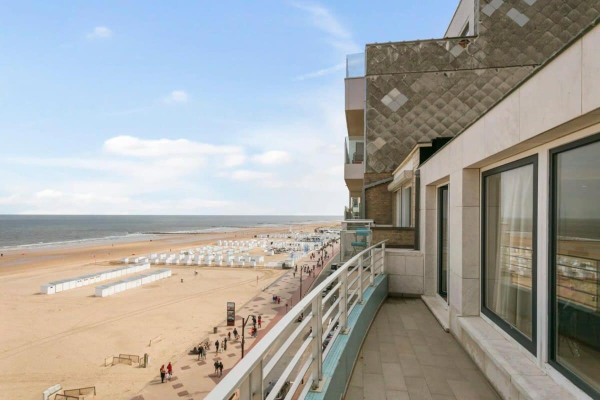 Huswell - Panoramic Seaview Apartment In 'T Zoute كنوك هايست المظهر الخارجي الصورة