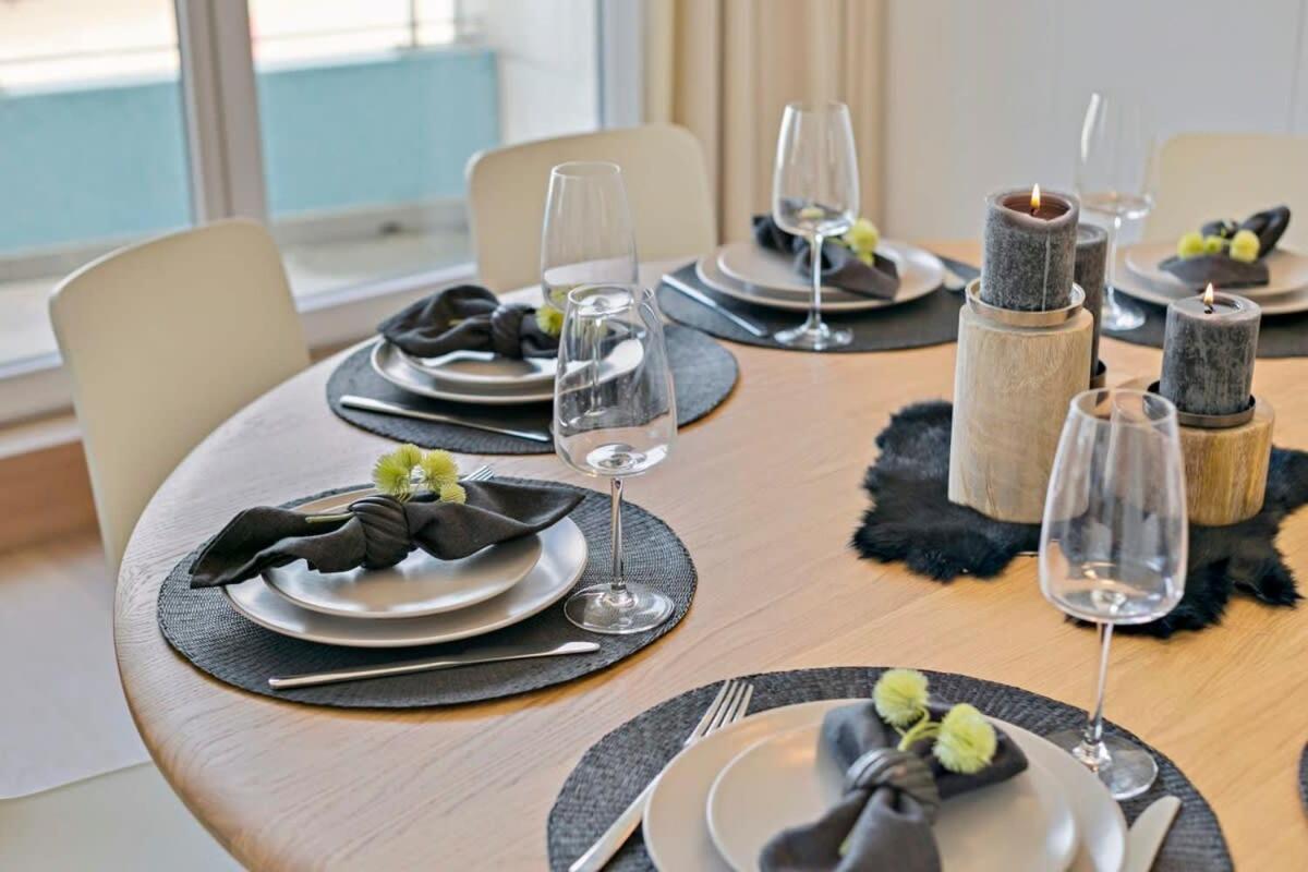 Huswell - Panoramic Seaview Apartment In 'T Zoute كنوك هايست المظهر الخارجي الصورة